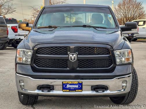 2016 RAM 1500 SLT