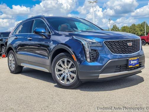 2020 Cadillac XT4 Premium Luxury