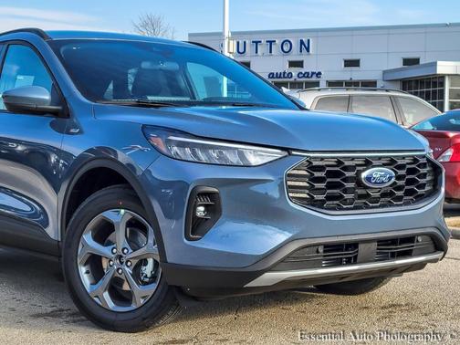 2025 Ford Escape ST-Line Select