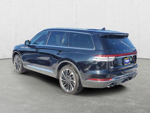 2022 Lincoln Aviator Reserve AWD