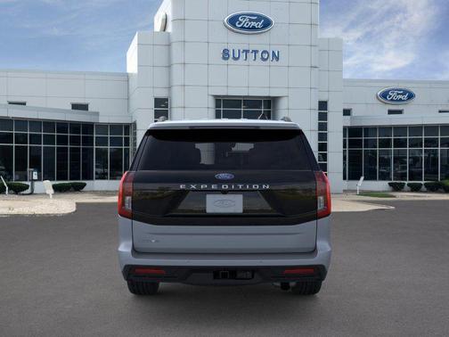 Gray Metallic 2026 Ford Expedition Active
