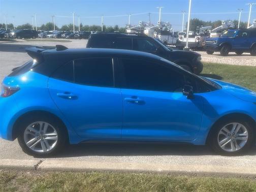 2022 Toyota Corolla Hatchback SE