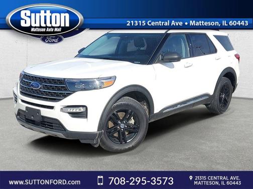 Star White 2022 Ford Explorer XLT