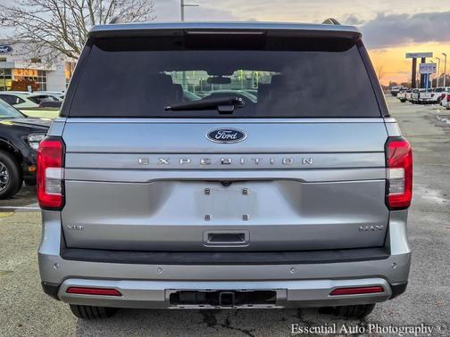 2023 Ford Expedition Max XLT