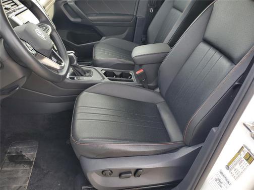 2024 Volkswagen Tiguan 2.0T Wolfsburg Edition