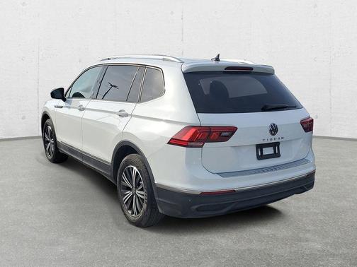 Pure White 2024 Volkswagen Tiguan 2.0T Wolfsburg Edition