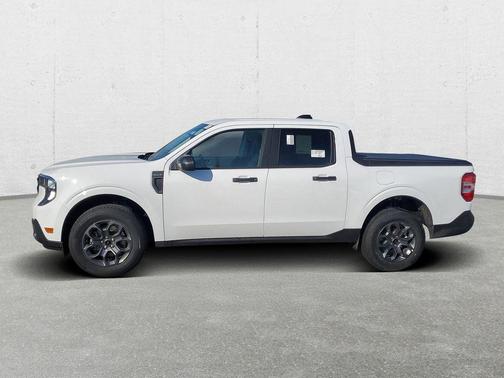 Oxford White 2026 Ford Maverick XLT