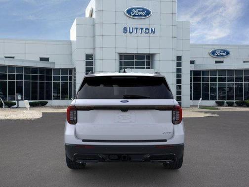 White Metallic 2026 Ford Explorer ST-Line
