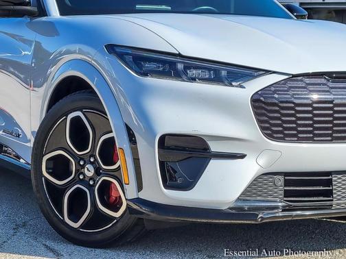 2022 Ford Mustang Mach-E GT