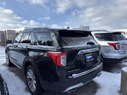2022 Ford Explorer Platinum
