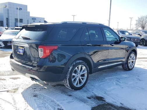2022 Ford Explorer Platinum