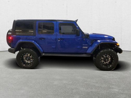 Ocean Blue Metallic 2018 Jeep Wrangler Unlimited Sahara