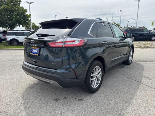 Blue Metallic 2024 Ford Edge SEL