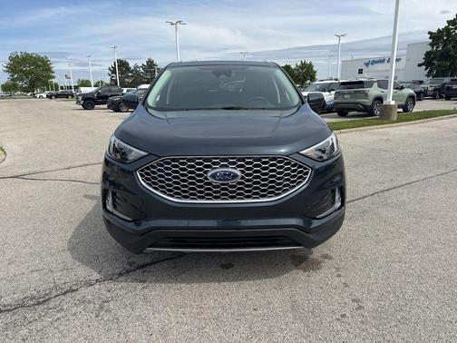 Blue Metallic 2024 Ford Edge SEL