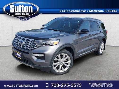 Gray Metallic 2022 Ford Explorer Platinum