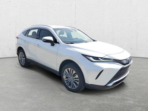 Pearl 2024 Toyota Venza Limited