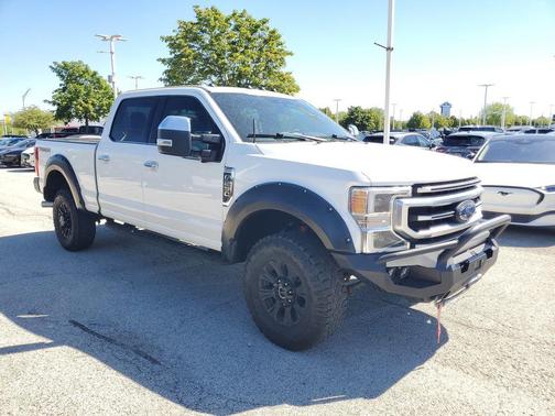White Metallic 2022 Ford F-250 Platinum