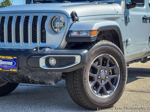 2023 Jeep Gladiator Overland
