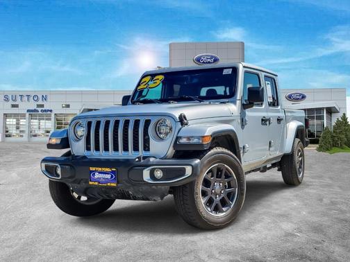 2023 Jeep Gladiator Overland