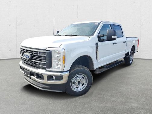 Oxford White 2026 Ford F-250 XL Truck