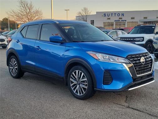 2023 Nissan Kicks SV