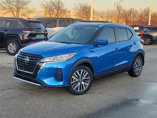 2023 Nissan Kicks SV