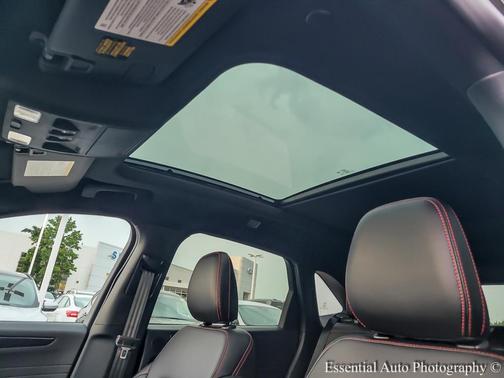 2025 Ford Escape ST-Line Elite
