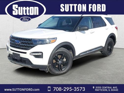 Star White 2022 Ford Explorer XLT