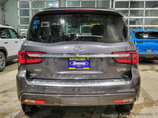 2024 INFINITI QX80 Luxe