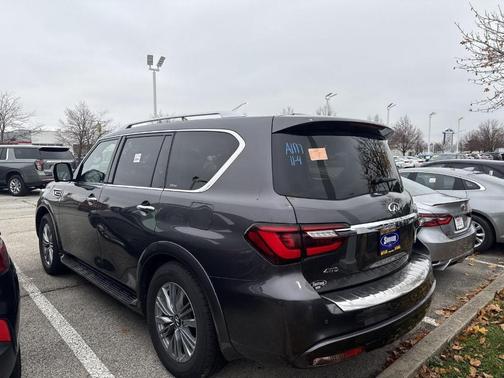 2024 INFINITI QX80 Luxe