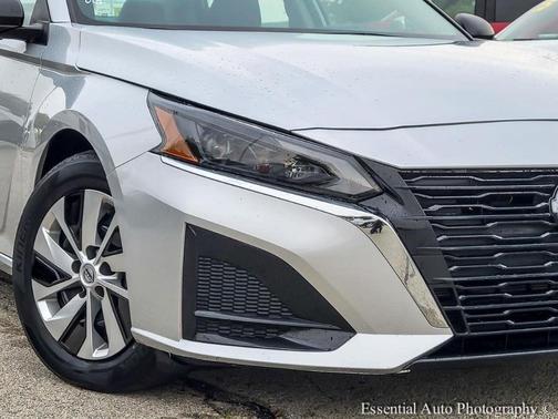 2024 Nissan Altima 2.5 S