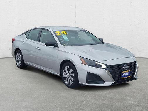 2024 Nissan Altima 2.5 S