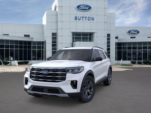 White Metallic 2026 Ford Explorer Active
