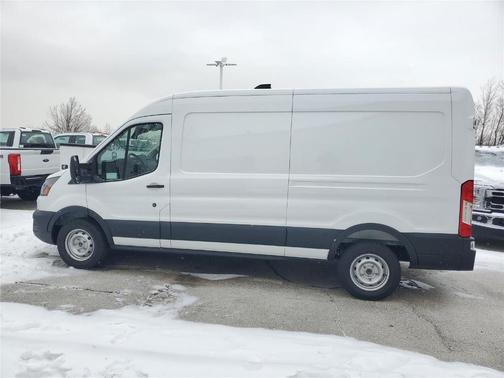 2026 Ford Transit-250 148 WB Medium Roof Cargo