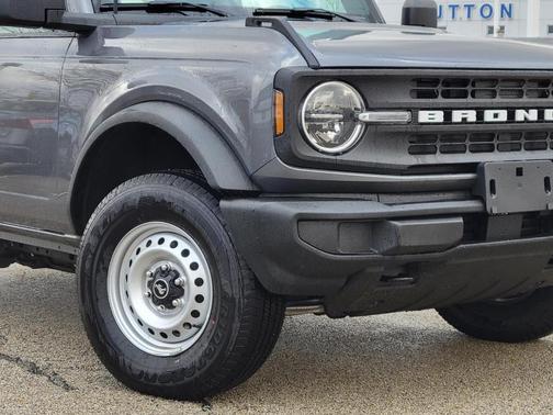 2025 Ford Bronco Base