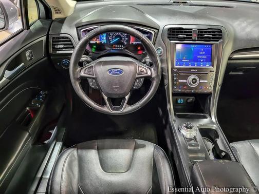2020 Ford Fusion Titanium