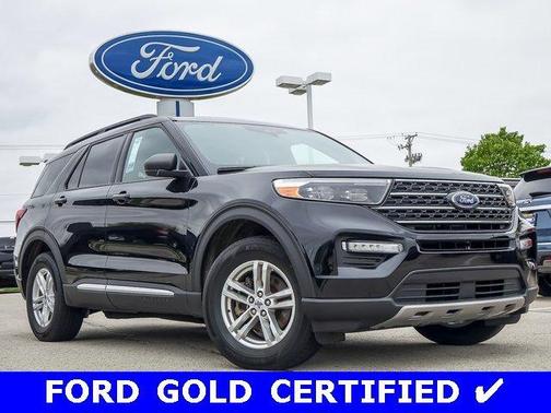 Photo 2 of 27 of 2020 Ford Explorer XLT
