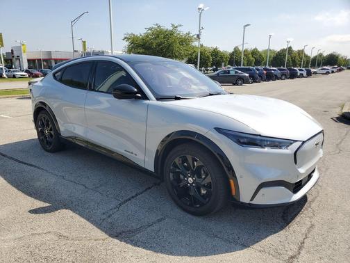White Metallic 2023 Ford Mustang Mach-E Premium