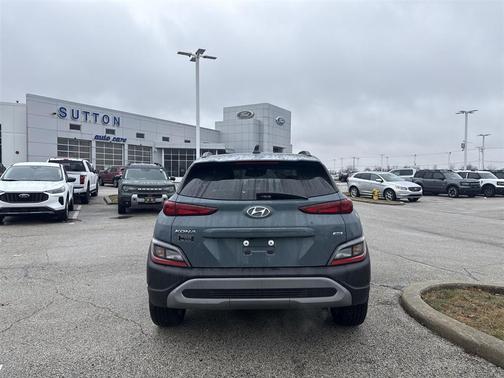 2022 Hyundai KONA SEL