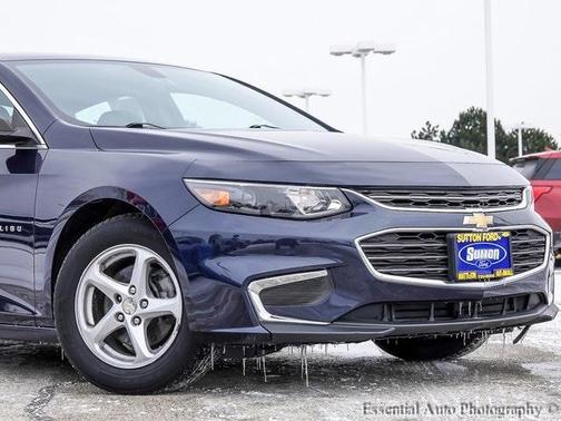 Photo 3 of 25 of 2016 Chevrolet Malibu 1FL