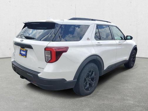 Star White 2022 Ford Explorer Timberline