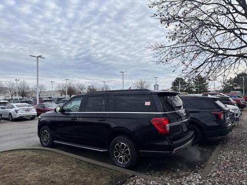 2023 Ford Expedition Max XLT