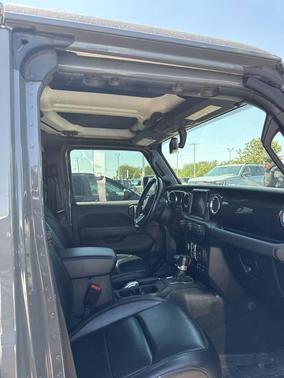 Sting Gray Clearcoat 2021 Jeep Wrangler Unlimited Sahara Altitude