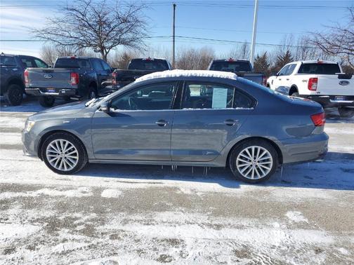 2015 Volkswagen Jetta Auto SE w/Connectivity/Navigation