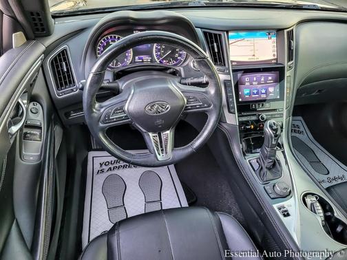 2018 INFINITI Q60 3.0t LUXE
