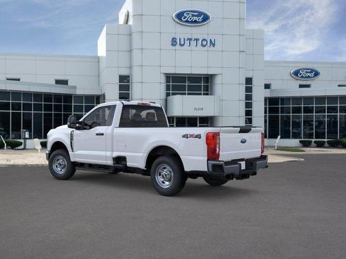 Oxford White 2024 Ford F-250 XL