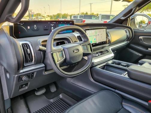 2025 Ford Expedition Tremor