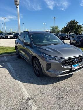 Gray Metallic 2023 Ford Escape ST-Line