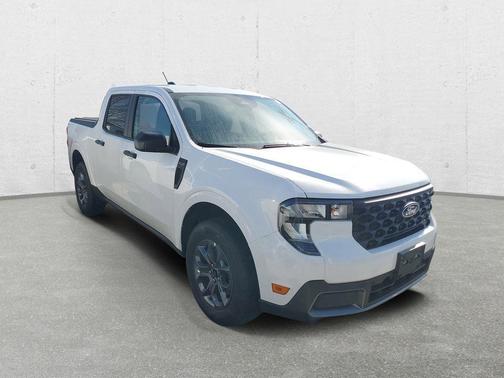 Oxford White 2026 Ford Maverick XLT