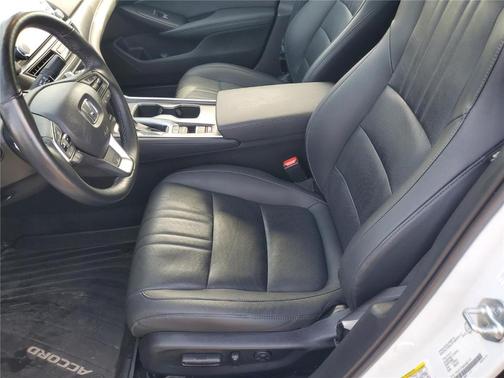 2022 Honda Accord 